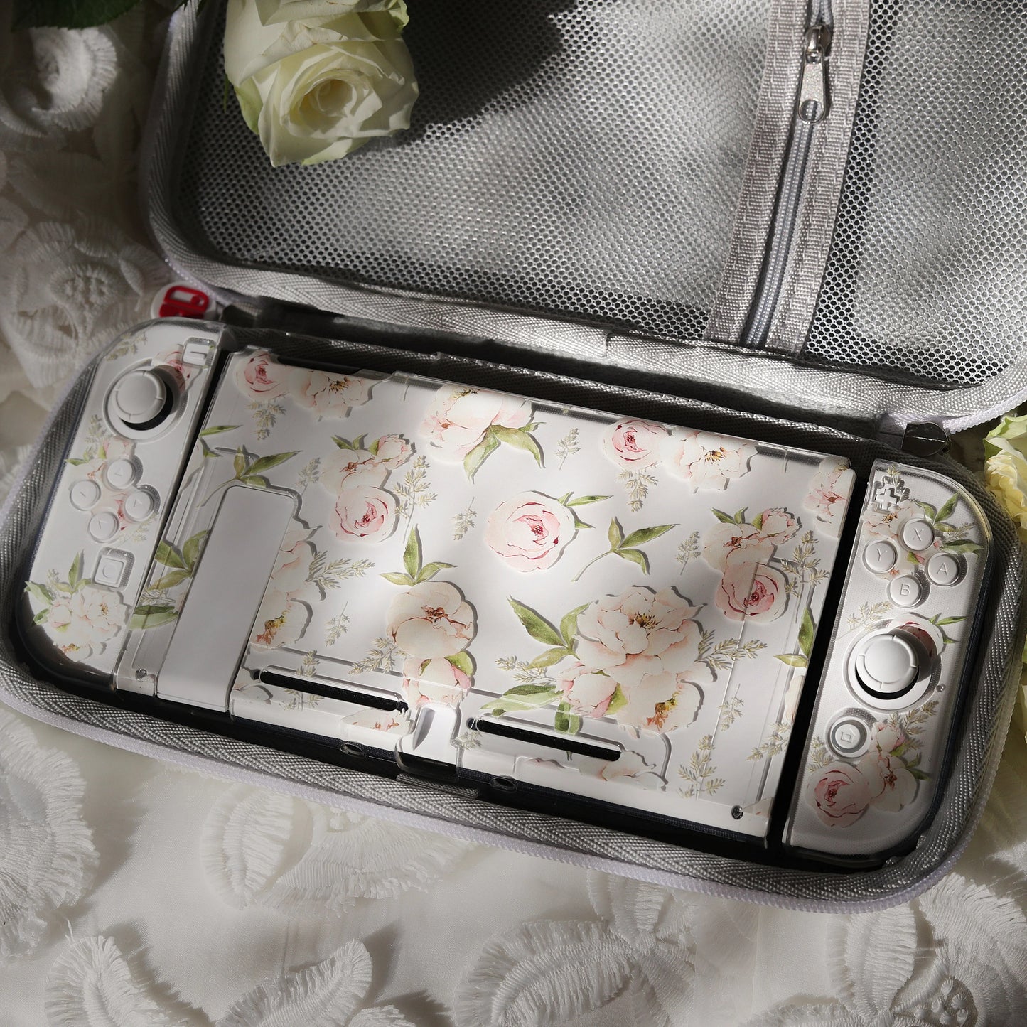 La Vie En Rose - Nintendo Switch Carry Case